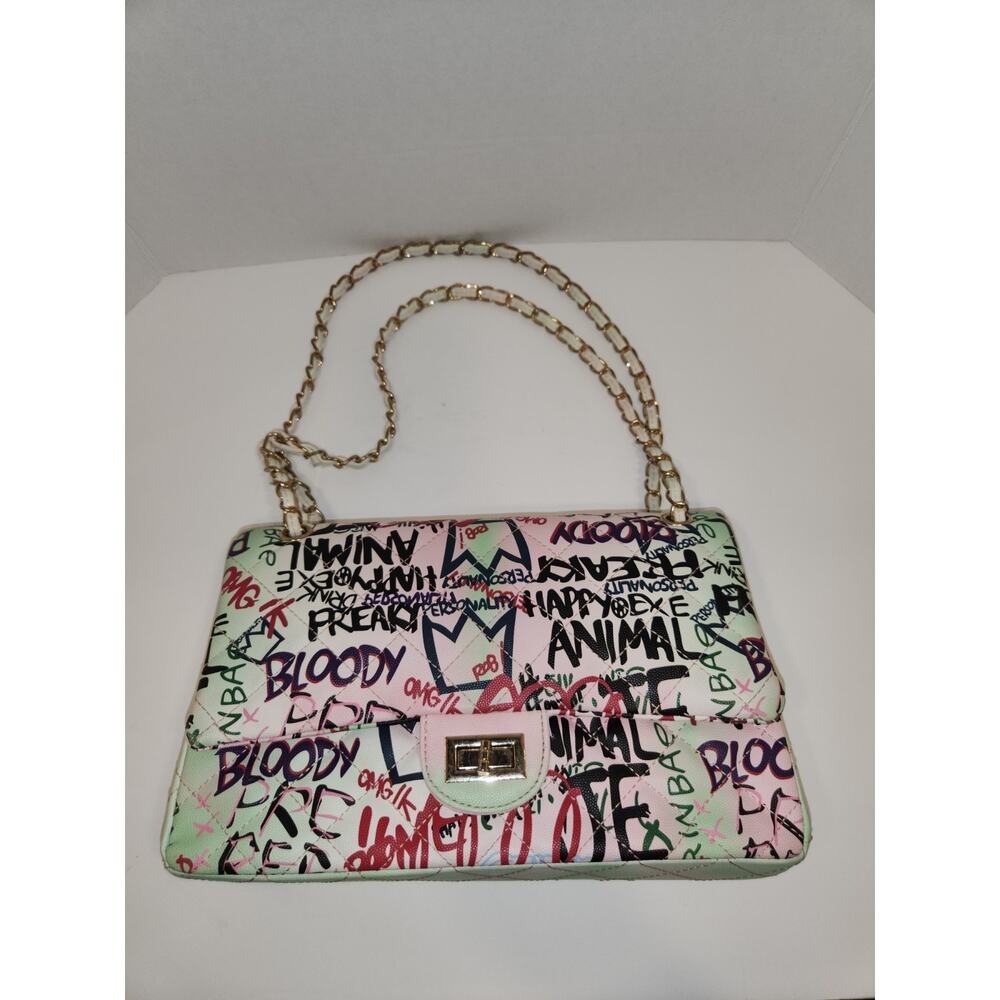 Graffiti Print Quilted Chain Shoulder Bag Turn-Lock Flap Multicolor
